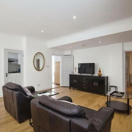 Lovely Kensington Flat London Exterior foto